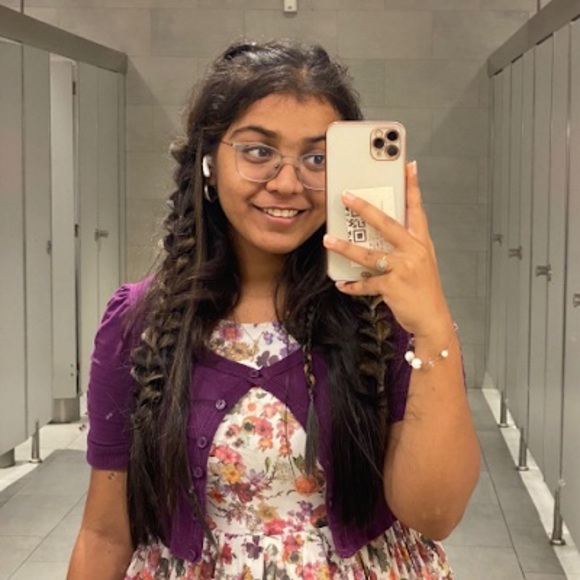 Meet your Posher, Khushi - Picture 1 of 1